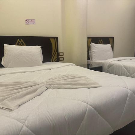 Pyramids And Sphinx Hotel Kafret el-Gabal Dış mekan fotoğraf