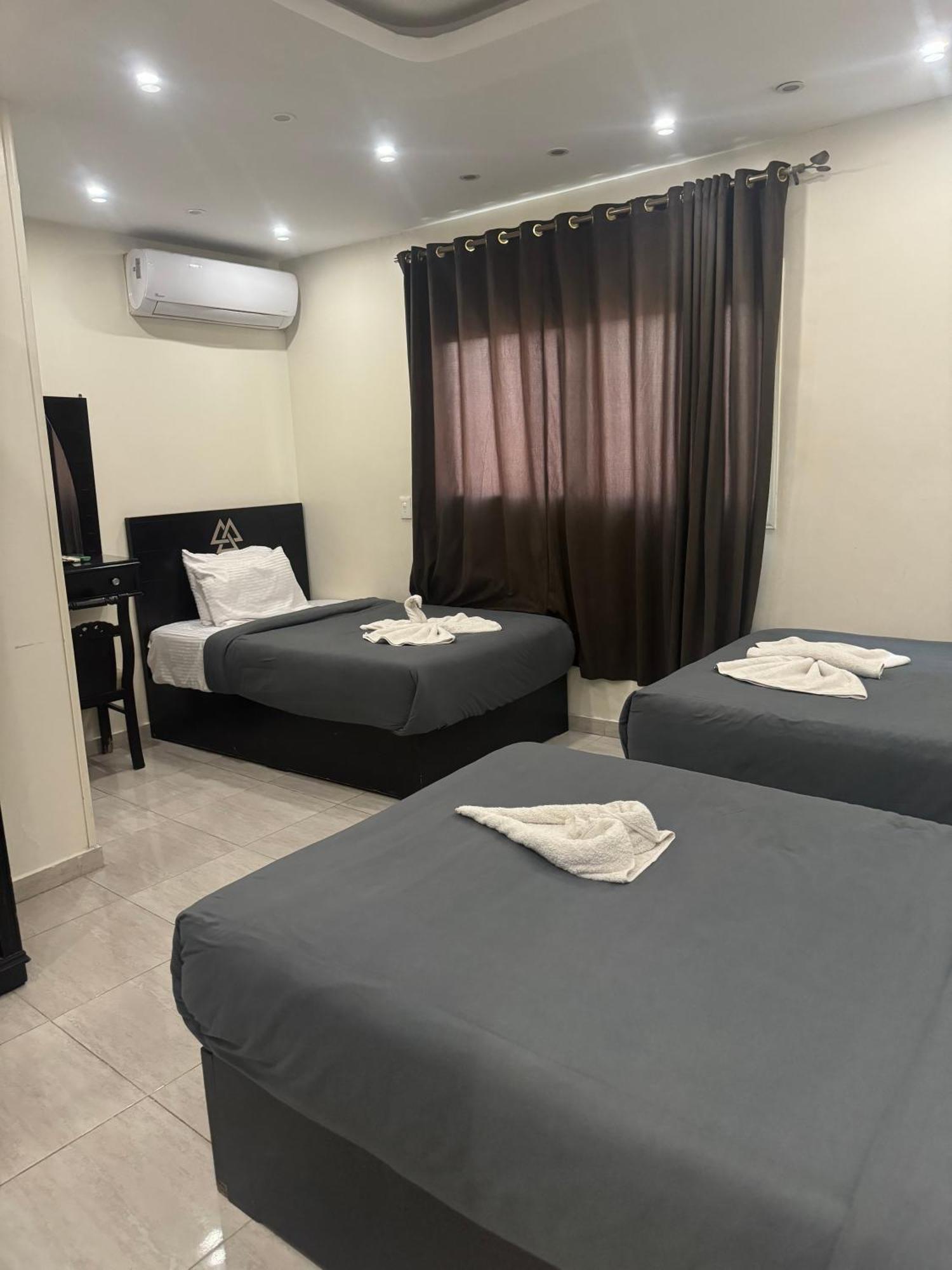 Pyramids And Sphinx Hotel Kafret el-Gabal Dış mekan fotoğraf