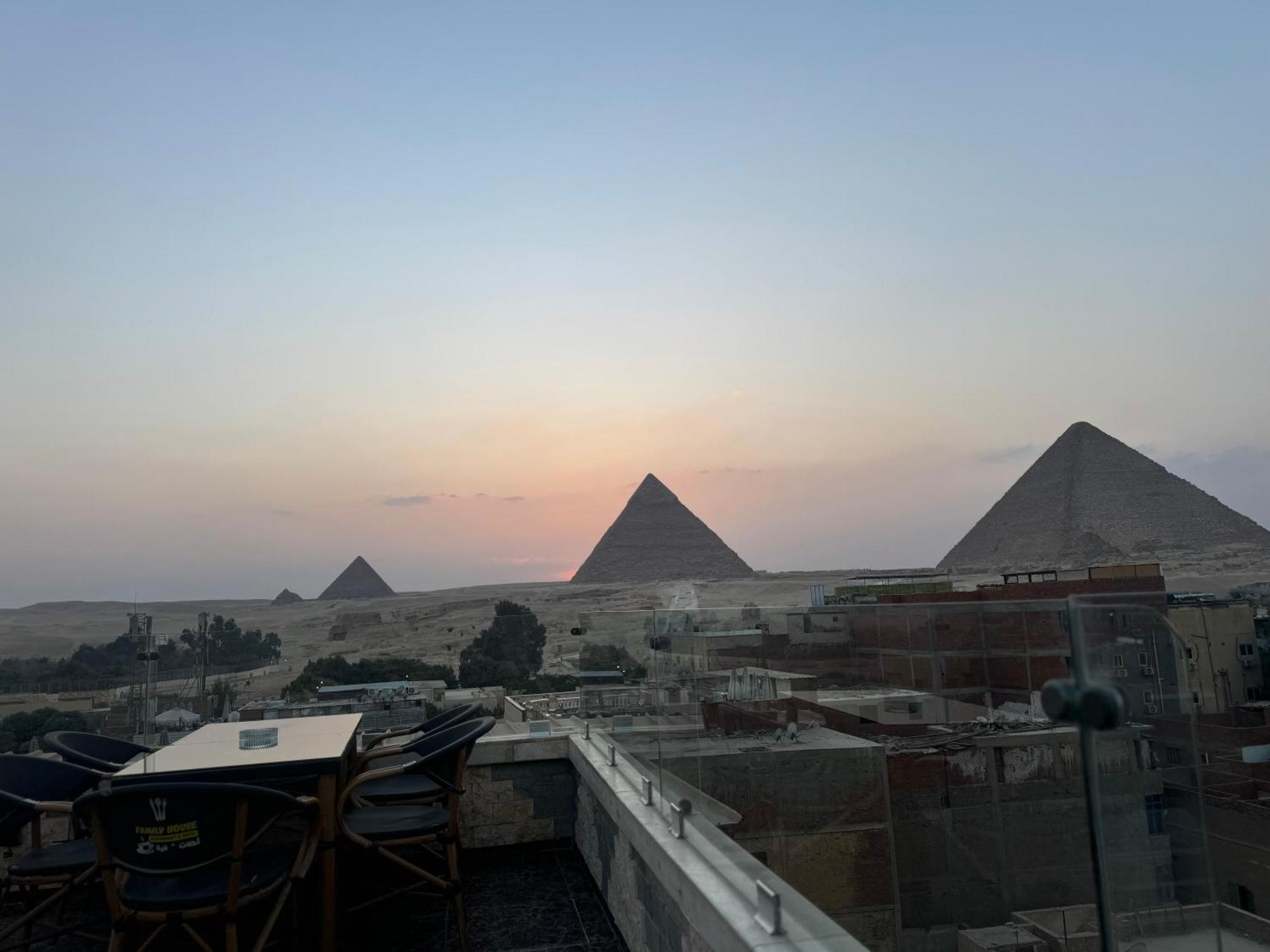Pyramids And Sphinx Hotel Kafret el-Gabal Dış mekan fotoğraf