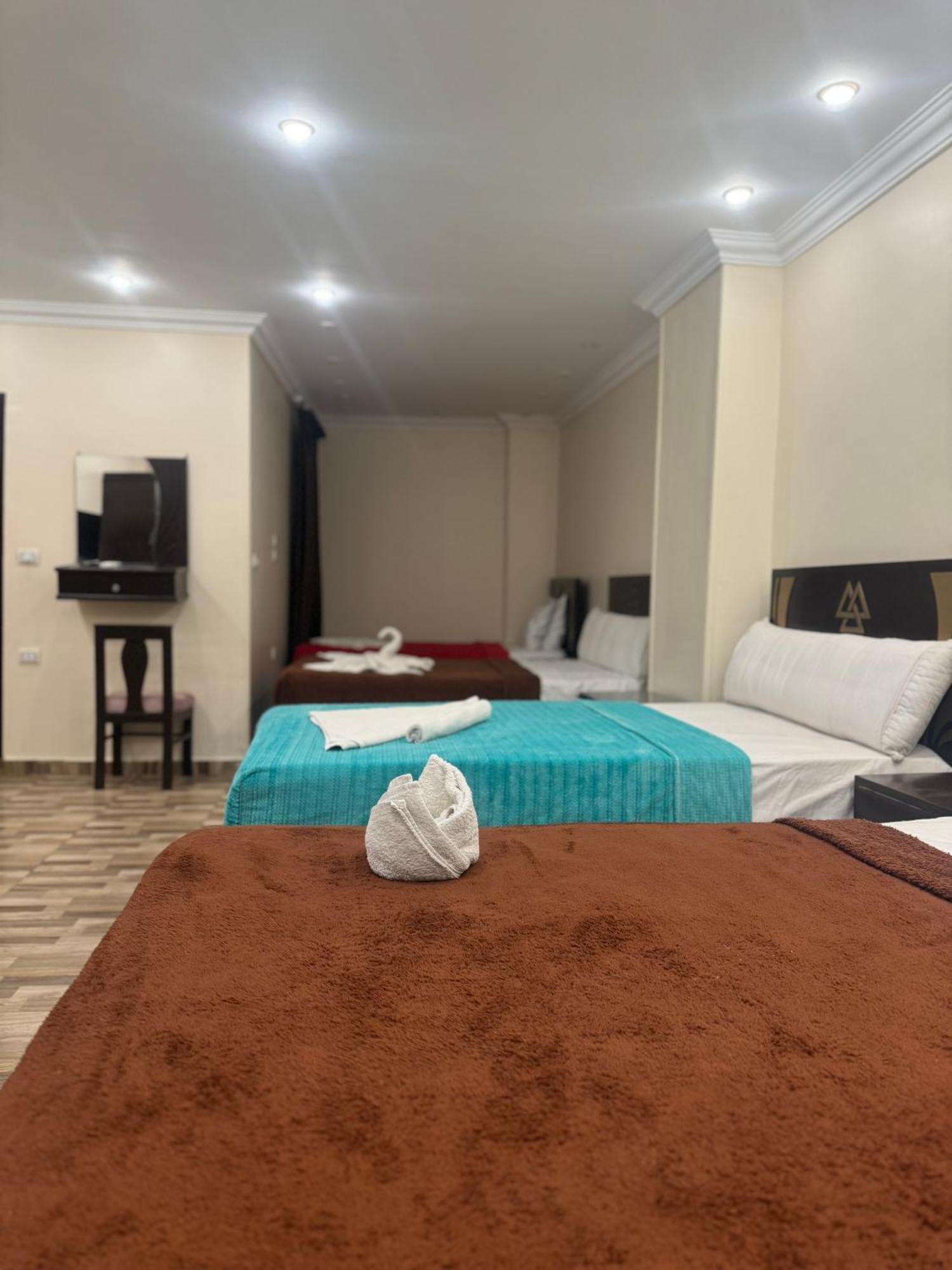 Pyramids And Sphinx Hotel Kafret el-Gabal Dış mekan fotoğraf